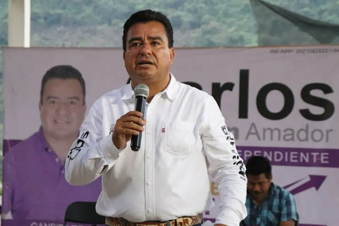 Carlos Barragán abandonó la campaña y se fue a Estados Unidos a hacer turismo de vacunas