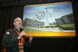 Busca UDLAP incorporar a más docentes al SIN