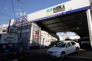Verificentros de Puebla no pagan las multas: Profepa
