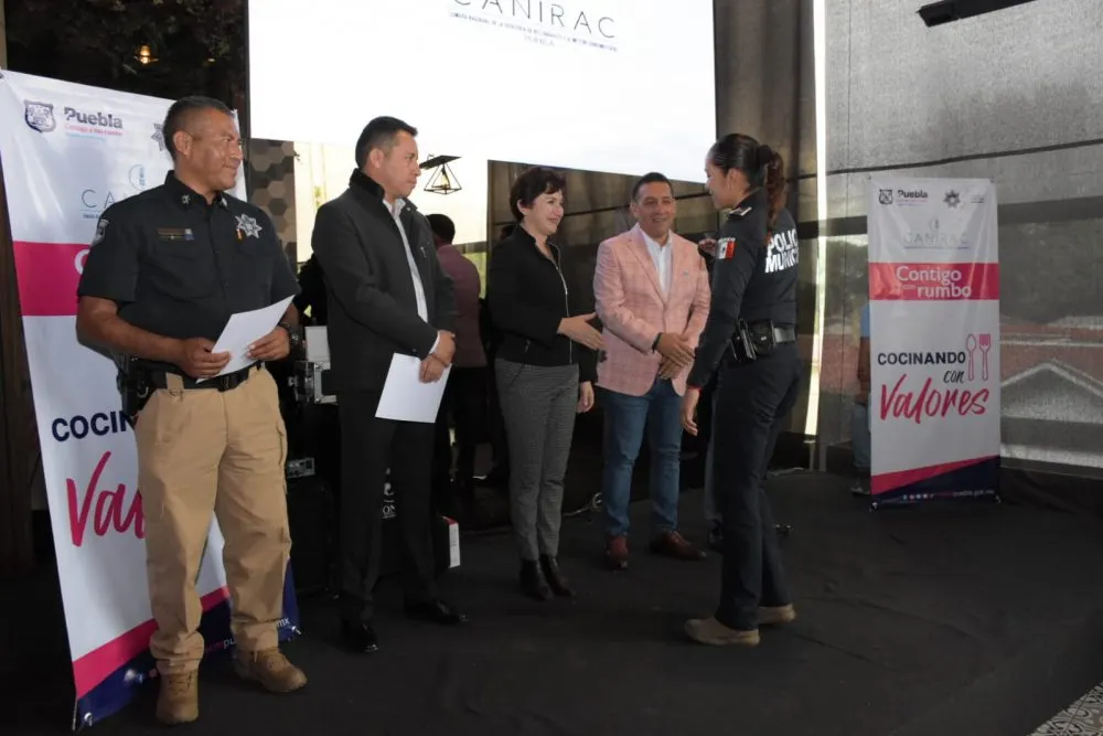 CANIRAC reconoce el trabajo de la Policía Municipal de Puebla