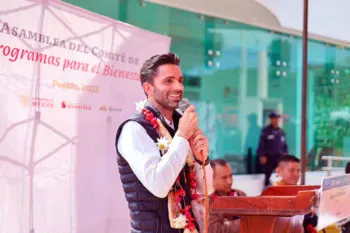 Concluyen gira en municipios poblanos Rodrigo Abdala y Pamela López