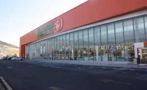 Anuncian cierre de Comercial Mexicana para octubre