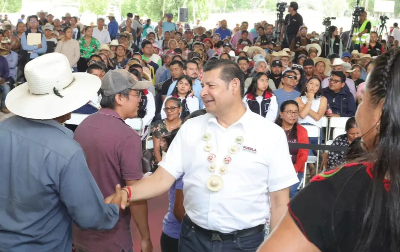 gob-pue-obra-comunitaria-chila-de-las-flores