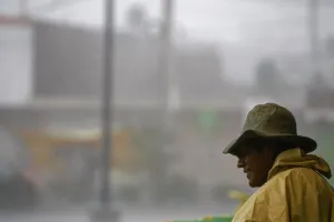Sigue Inifed cuantificando daños en escuelas tras Earl