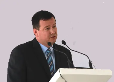 Puebla necesita ciudadanos comprometidos con desempeño profesional: Colpue