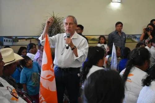 Cárdenas impulsará instancias infantiles en favor de las familias poblanas
