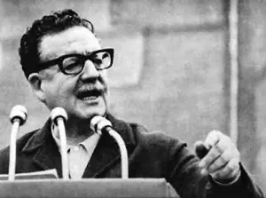 Corte de Chile determina suicidio de Allende en golpe de Estado de 1973