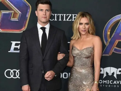 Scarlett Johansson se casará con su novio Colin Jost