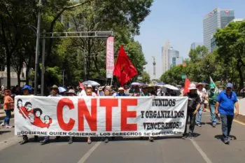 Ante anuncio de protestas de la CNTE previo al Mundial 2026, Sheinbaum asegura que ya hay mesas de trabajo