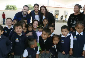 Incrementa SMDIF construcción de desayunadores escolares