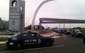Ataca comando armado el Arco de Seguridad