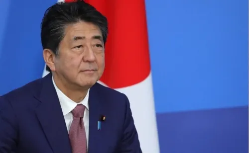 Primer ministro japonés Shinzo Abe renuncia al cargo por razones de salud