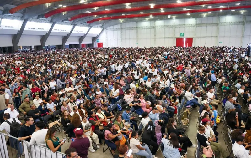 sheinbaum-asamblea-informativa-centro-expositor-pue