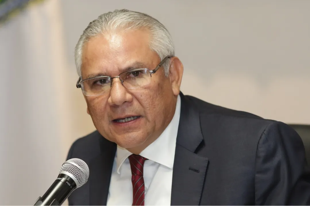 Raciel López