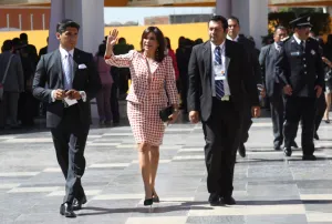 Pide licencia BAR al Senado para competir por la gubernatura de Puebla