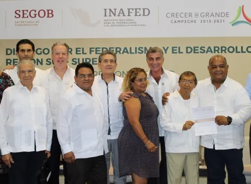 Tony Gali participa en Foro “Diálogo por el federalismo y el desarrollo municipal”