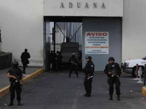 Batalla campal en Reclusorio Oriente deja un interno muerto