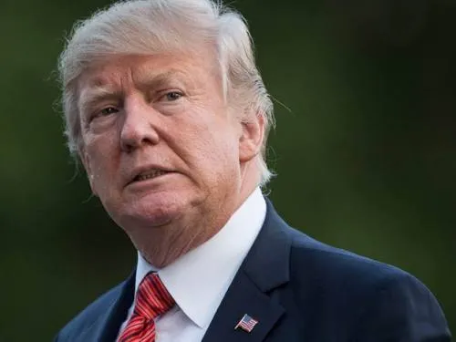 México responde a ataques de Trump por muro, TLC y violencia