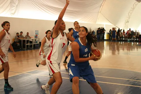 Borreguitas de baloncesto con marca positiva en Conferencia Conadeip