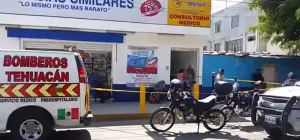 Muere bebé en consultorio de farmacias similares en Tehucán