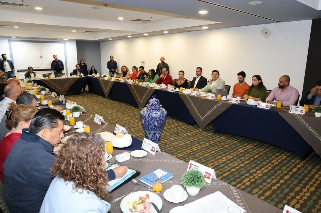 Armenta y su gabinete