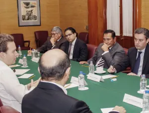 Evalúan Nuño y Velasco planes de mejora educativa en Chiapas