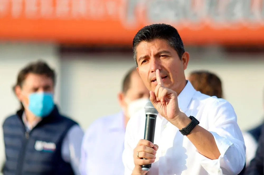 Eduardo Rivera Perez