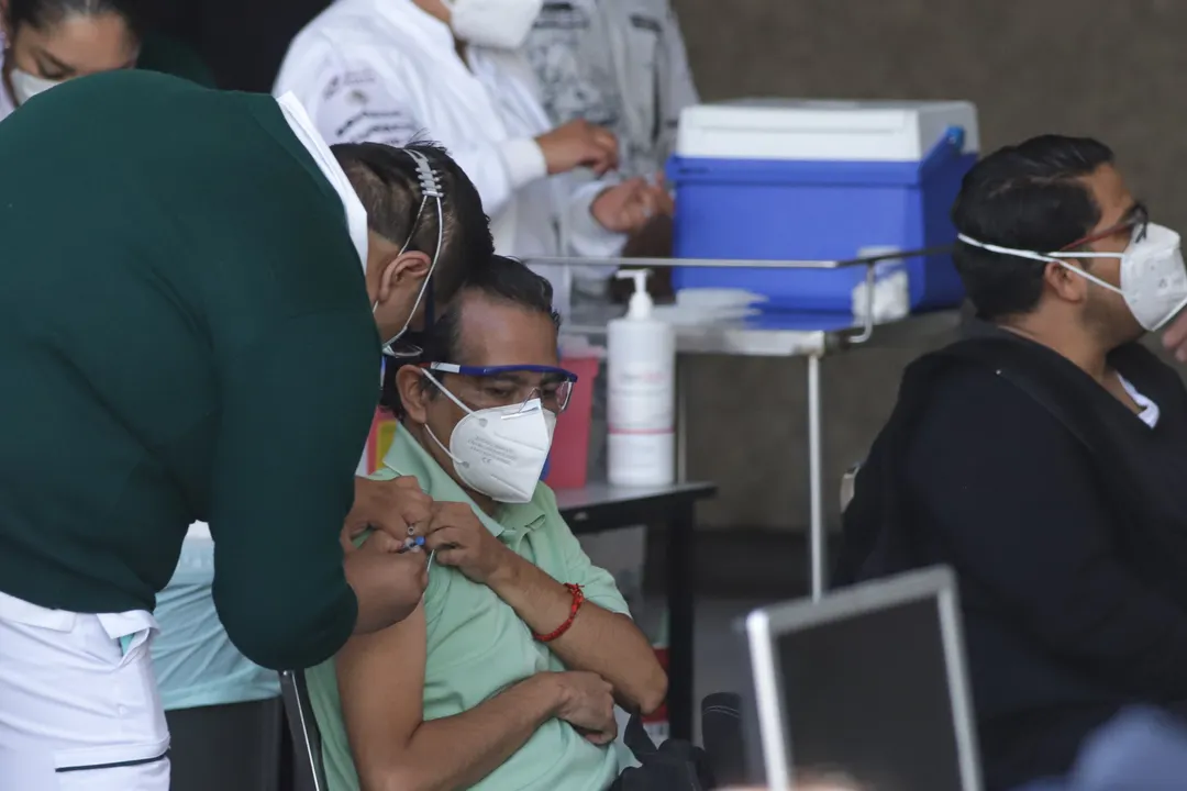 En Puebla más de 15 mil personas han quedado inmunizadas contra el Covid-19