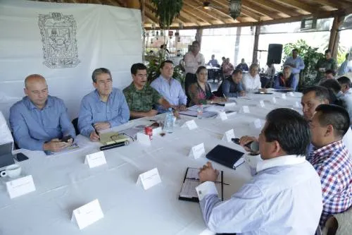 Puebla Segura revisa estrategias de seguridad con ediles de la Mixteca poblana