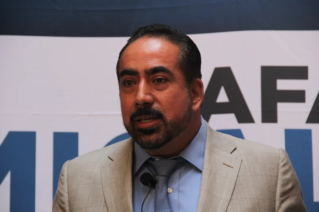 Arremete el diputado Micalco contra Amanda Gómez; exige a Morena no incluirla en terna para ASE