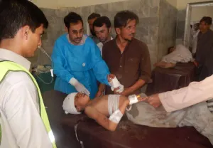 Ataque suicida deja 24 muertos en Pakistán