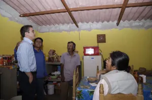 Supervisa Maldonado programa ?Piso Firme?