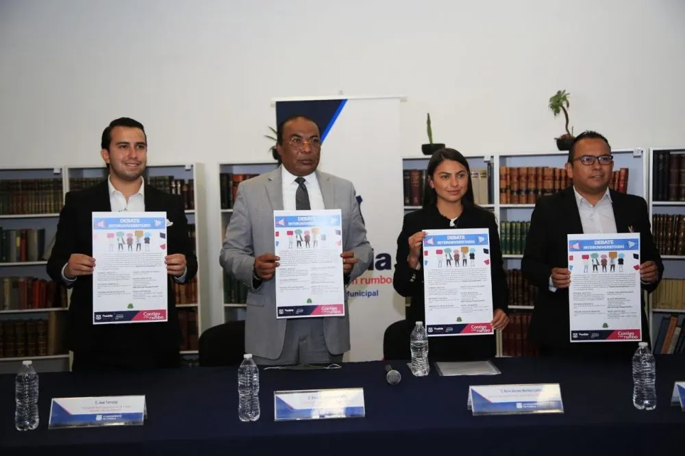 IJMP abre espacio de participación y debate para universitarios