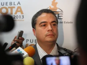 El fantasma de Alzati vuelve a Puebla