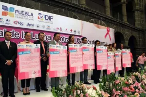 Firman dependencias compromisos para prevención de cáncer de mama