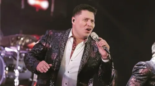 Vocalista de Banda MS padece COVID-19; se negaba a creer en el virus