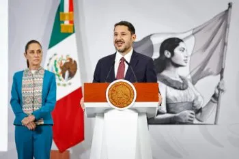 ISSSTE alcanza 97% de abasto de medicamentos a nivel nacional asegura Batres, mientras en Puebla los sindicatos se quejan de desabasto