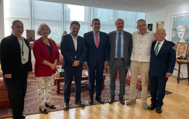 Reunión Zoé Robledo Céspedes Peregrina