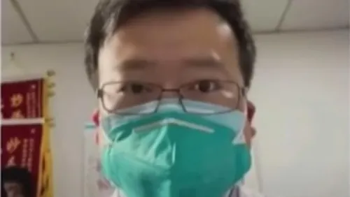 Da a luz esposa del médico que alertó al mundo del coronavirus