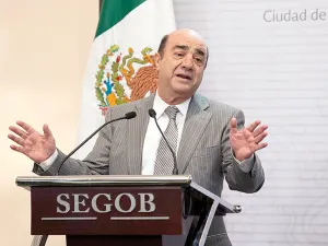 Poder económico del crimen, superior al de municipios: PGR