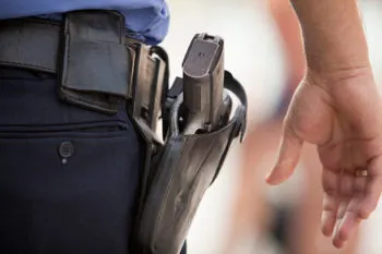 Dan de baja a ocho policías de Puebla capital por actos de corrupción