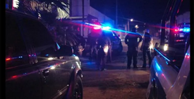 Pagan la fianza de dos detenidos, y los matan al salir