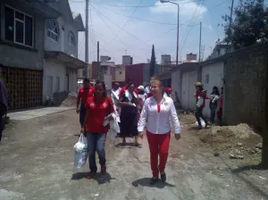 Erradicar retraso social y crimen en Puebla, piden vecinos a Claudia Hernández