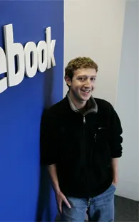 Facebook sobrepasa 900 millones de usuarios