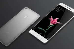 Un celular chino lleva 9 días encendido