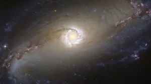¿Qué pasaría si la Tierra cayera en un agujero negro? Ofrecen 3 posibles escenarios