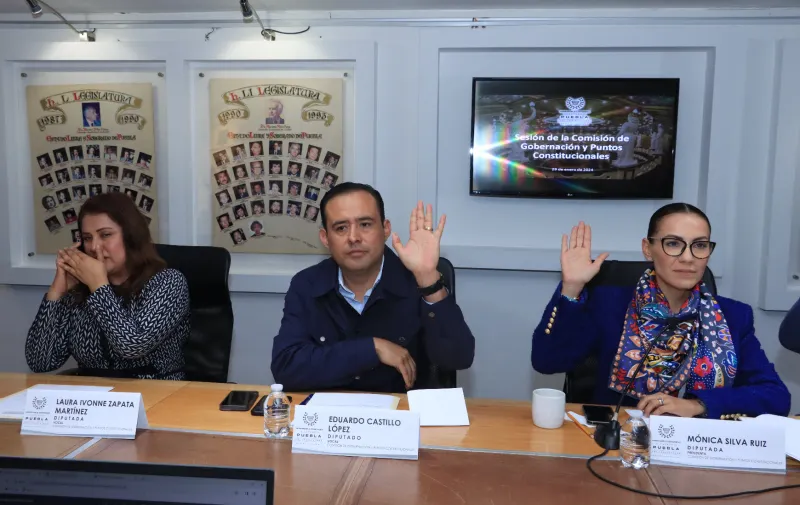laura-zapata-eduardo-castillo-monica-silva