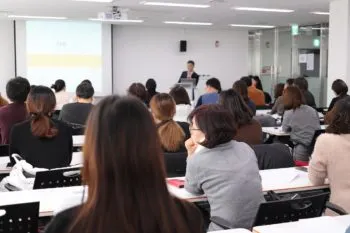 Organiza Gobierno estatal conferencias desarrolladas por promotores culturales