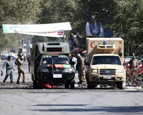 Talibanes atacan mitin de presidente afgano; hay 24 muertos