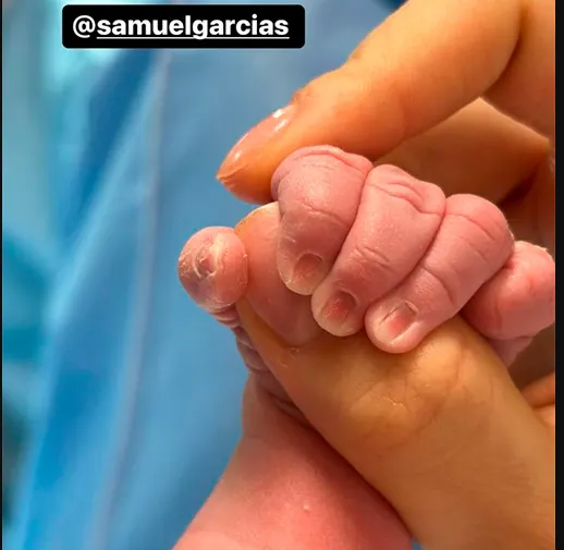 Samuel García y Mariana Rodríguez